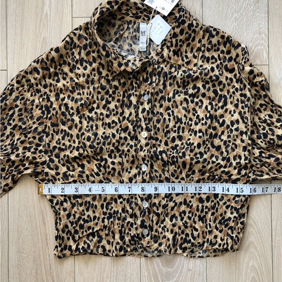 NWT Zara trf Collection Leopard Print Cropped Button Up Shirt Size S - Picture 4 of 9